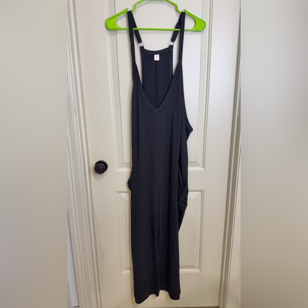 Black Sleeveless Jumpsuit